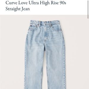 Abercrombie - Curve Love Ultra High Rise 90s Straight Jean - Size 4